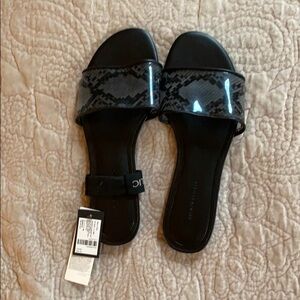NWT Banana Republic black slides
